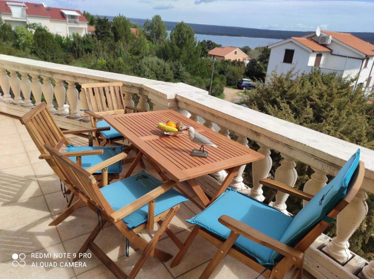 Galboka Nine Apartment Nerezine Bagian luar foto