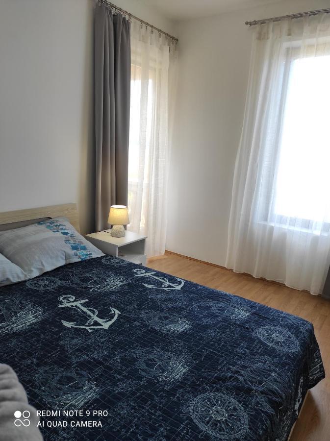 Galboka Nine Apartment Nerezine Bagian luar foto