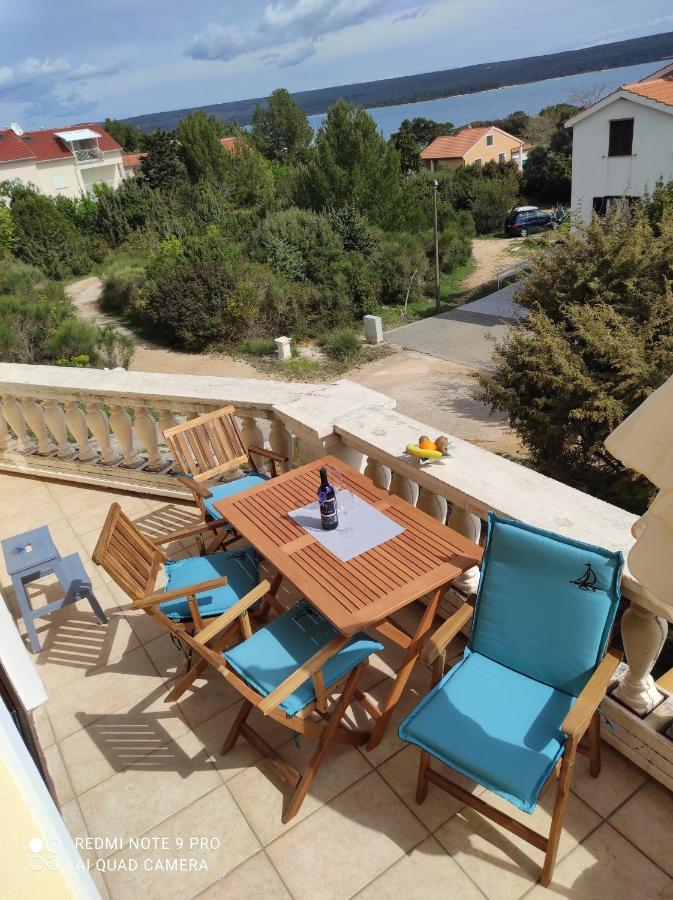 Galboka Nine Apartment Nerezine Bagian luar foto