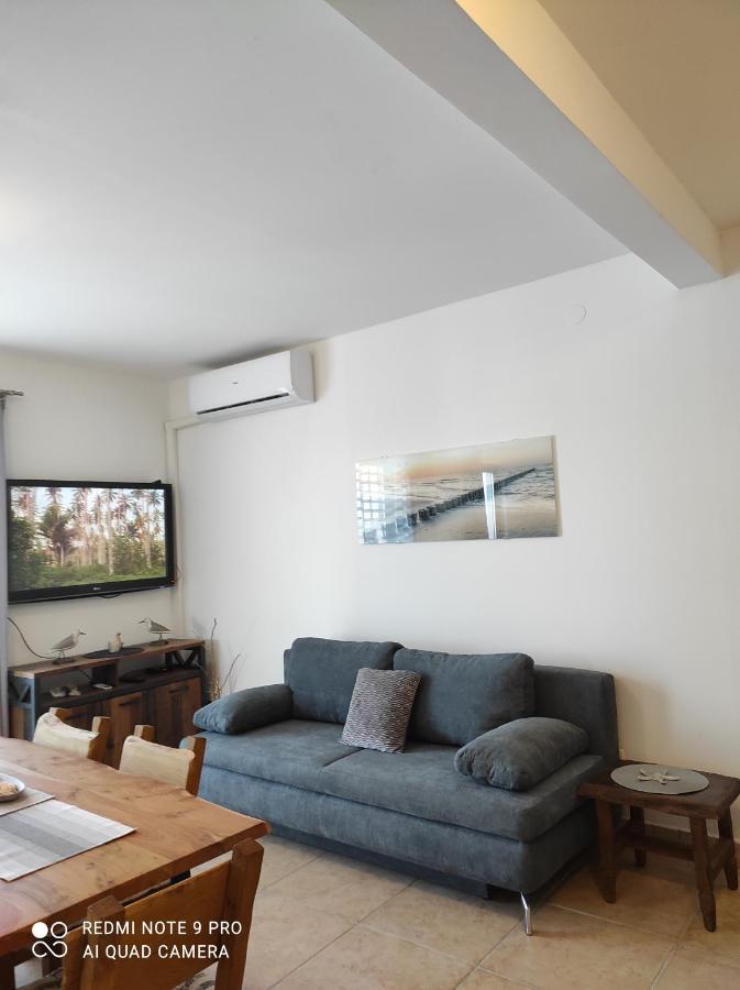 Galboka Nine Apartment Nerezine Bagian luar foto