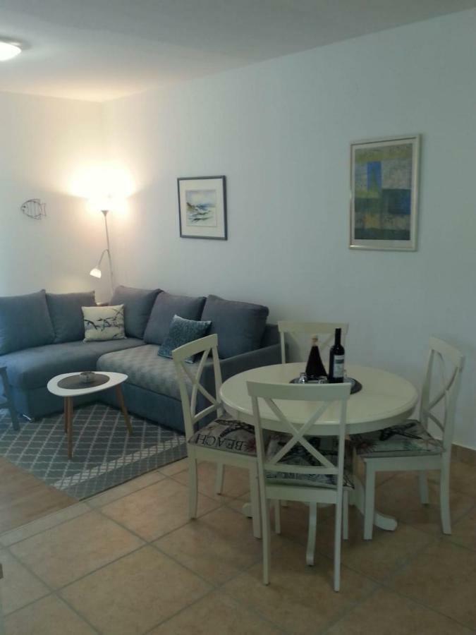 Galboka Nine Apartment Nerezine Bagian luar foto