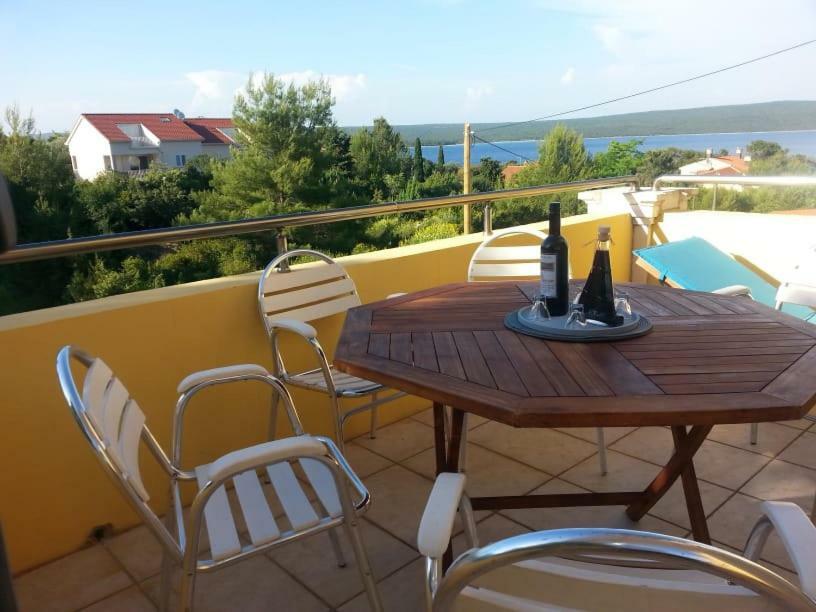 Galboka Nine Apartment Nerezine Bagian luar foto
